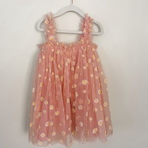 Pink tulle flowy dress with daisys. Size 3T